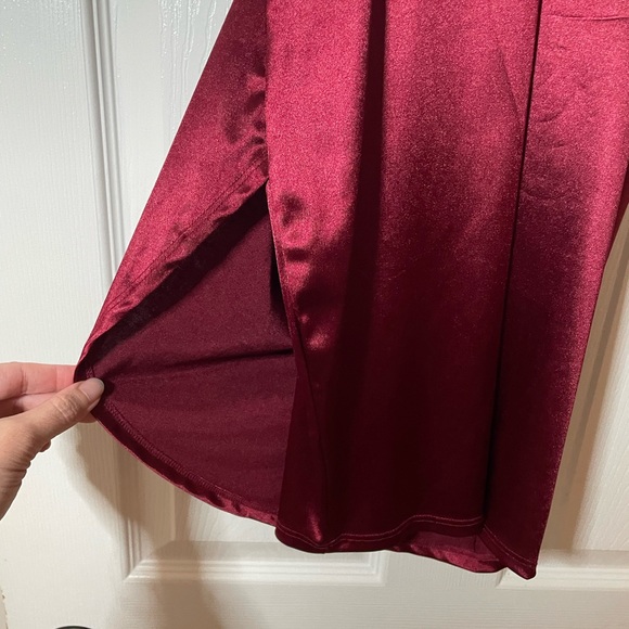 Elegant Burgundy Spaghetti Strap Dress - Picture 7 of 8